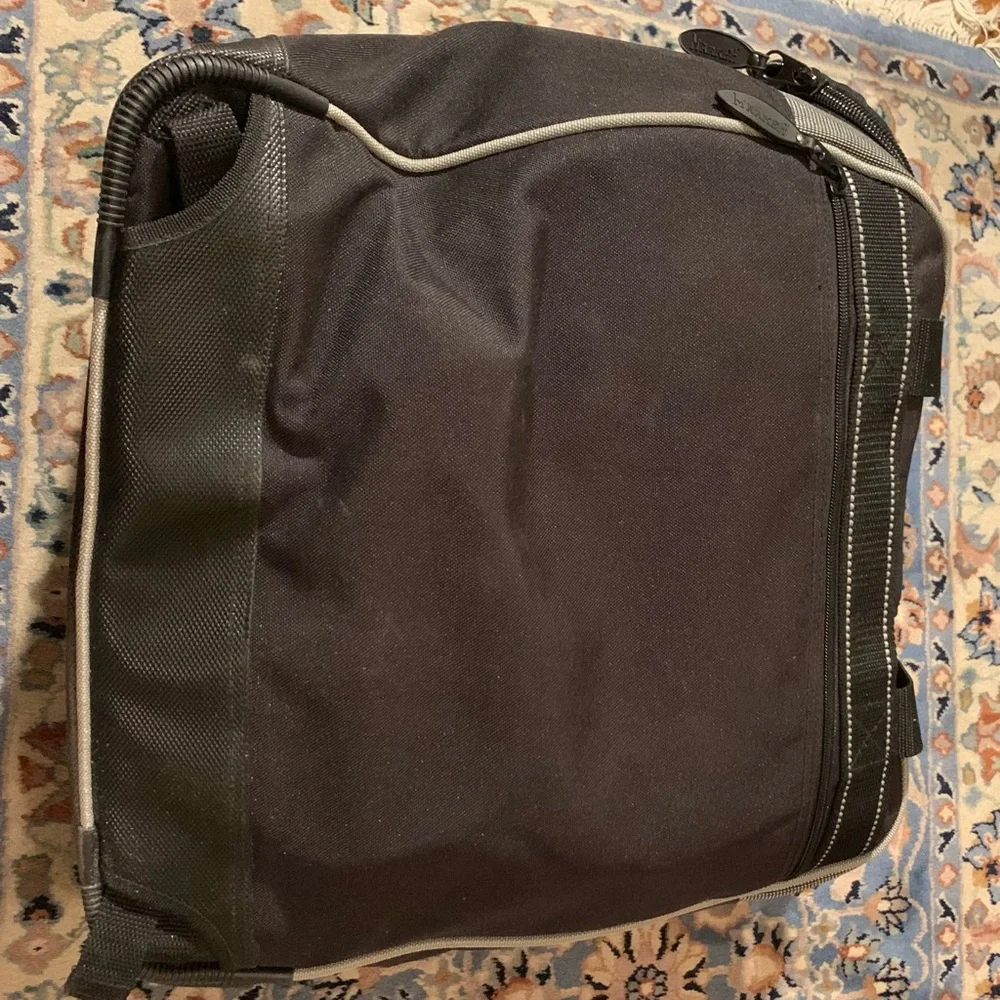 SKI MARKER BOOT GEAR ACCESSORIES TOTE LUGGAGE LARGE LOTS OF ZIPPER POCKETS GUC